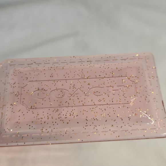 Coach Large Acrylic Pink Glitter And Pink Hangtag - Picture 3 of 3